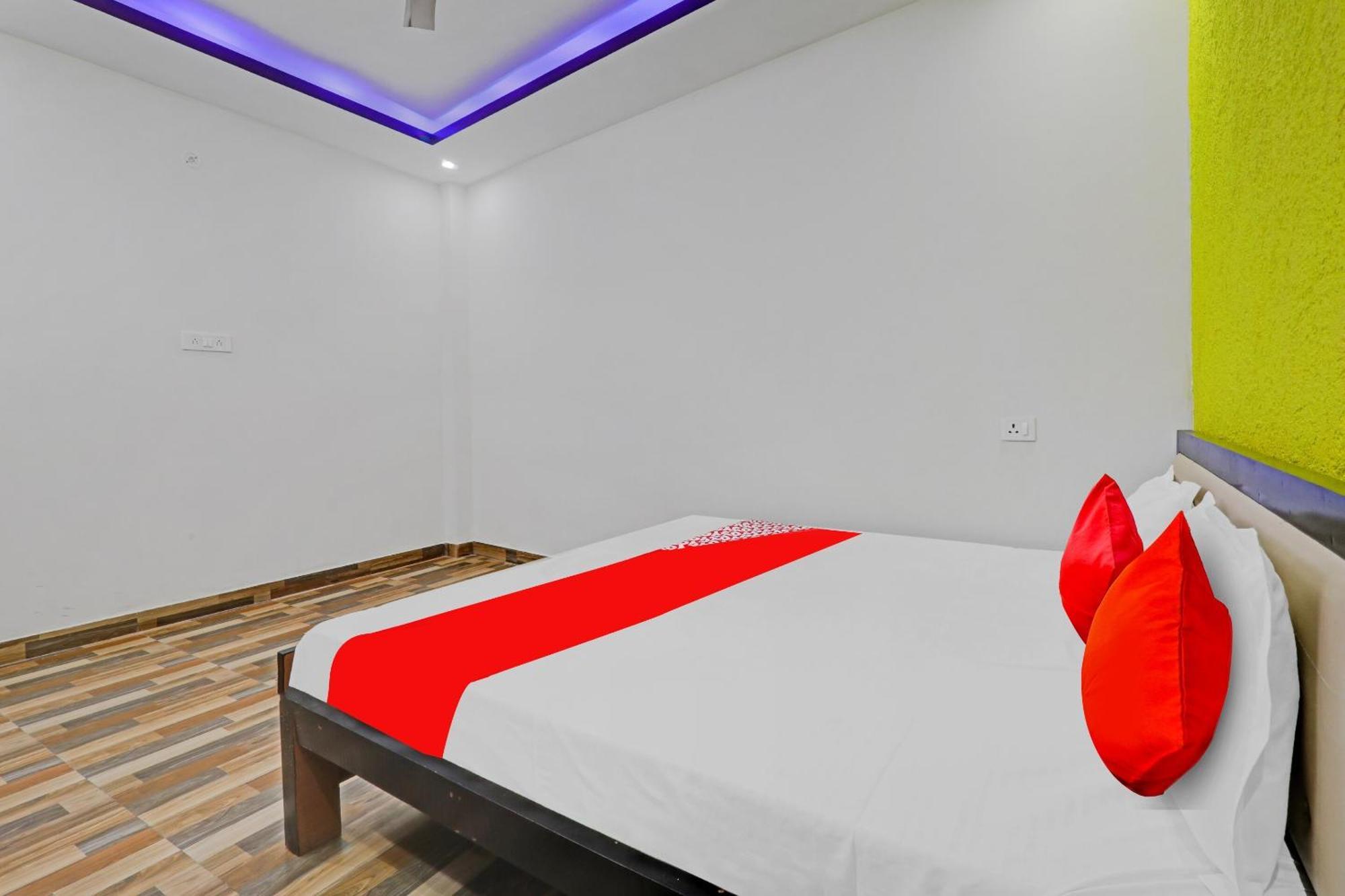 Hotel O R K Hotels Lucknow Exterior foto