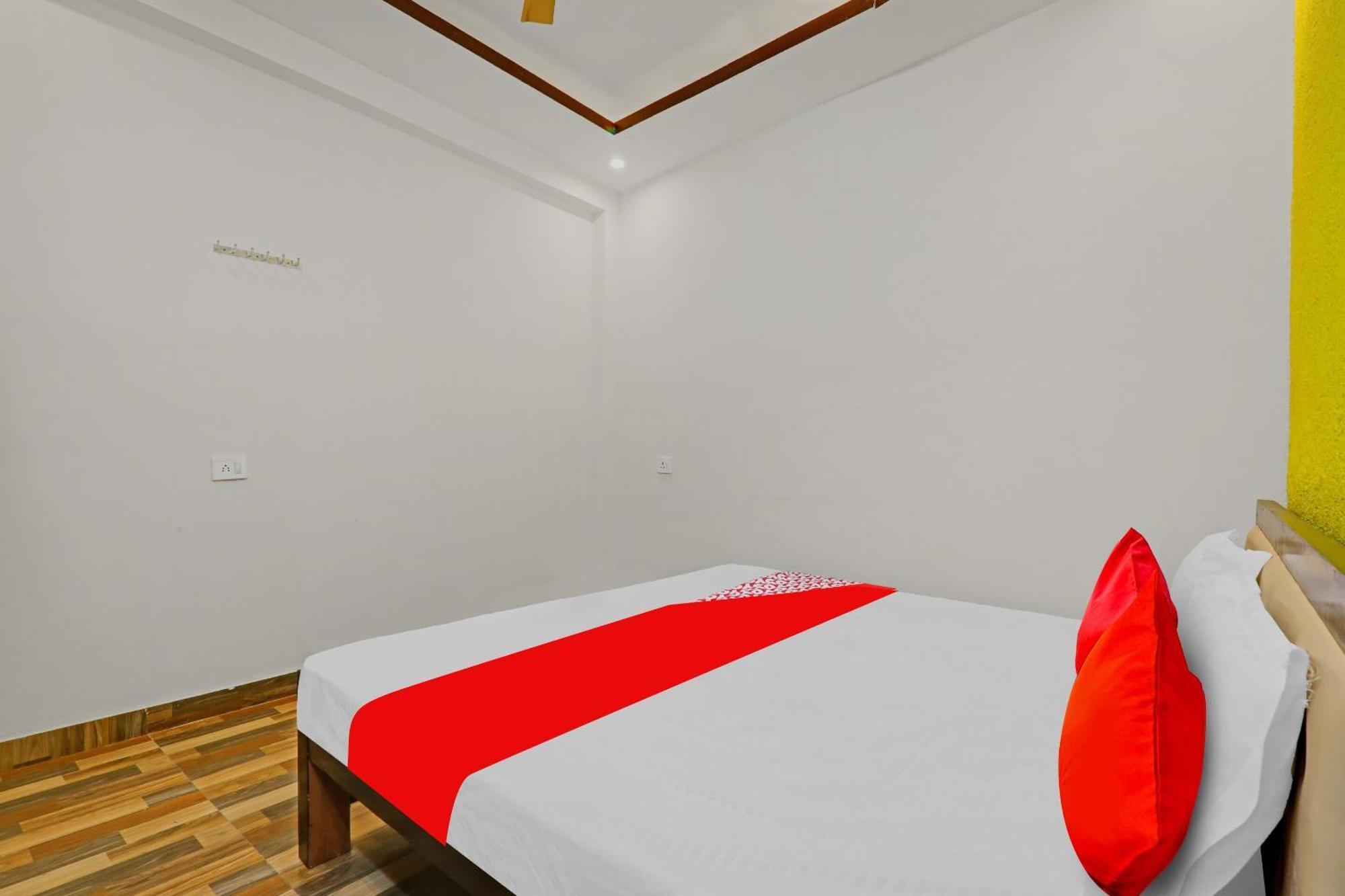 Hotel O R K Hotels Lucknow Exterior foto